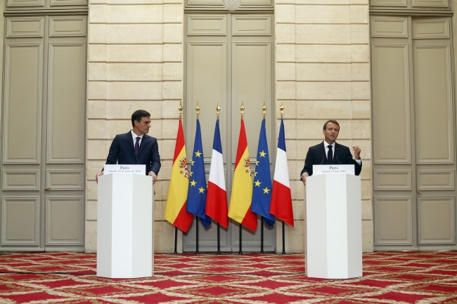 Fransa Cumhurbaşkanı Macron'dan AB ülkelerine "yaptırım" çağrısı