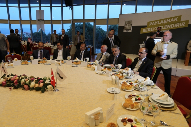 Başbakan Yardımcısı Çavuşoğlu: Mescid-i Aksa için elimizden geleni yapmak zorundayız