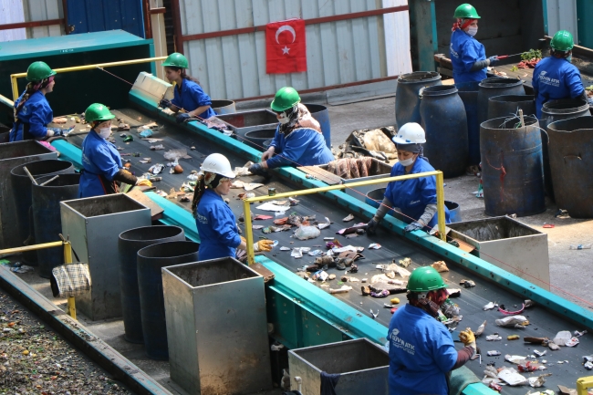 Samsun'da çöpler 23 bin konutu aydınlatıyor