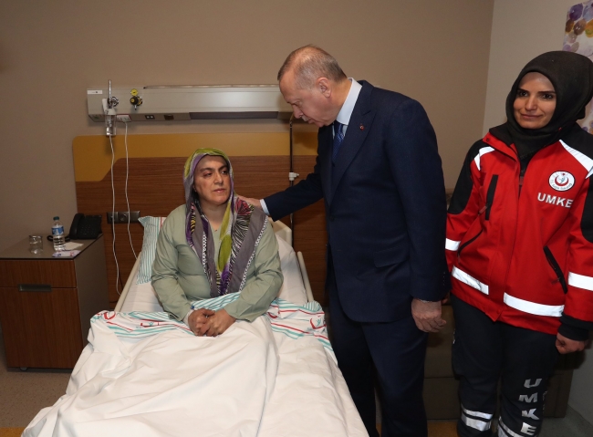 Cumhurbaşkanı Erdoğan deprem bölgesinde