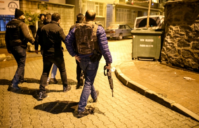 İstanbul Emniyeti'ne silahlı saldırı girişimi