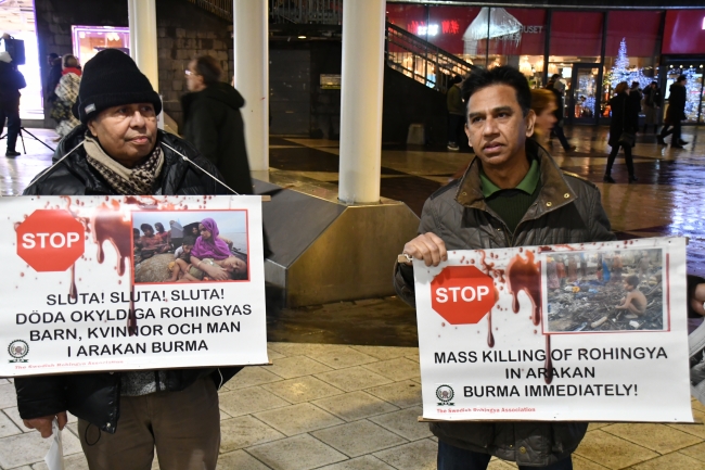 Arakanlı Müslümanların maruz kaldığı katliam protesto edildi