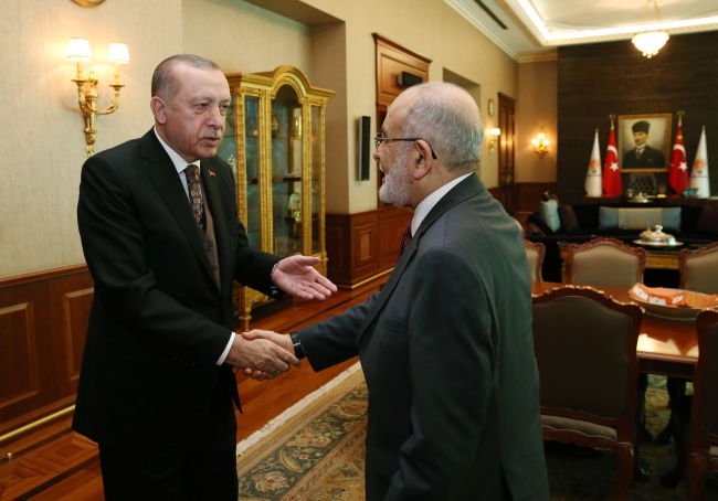 Cumhurbaşkanı Erdoğan, Saadet Partisi Genel Başkanı Karamollaoğlu ile görüştü