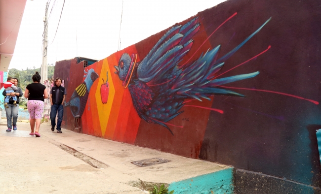 Grafitili mahalle, sakinlerinin gururu oldu