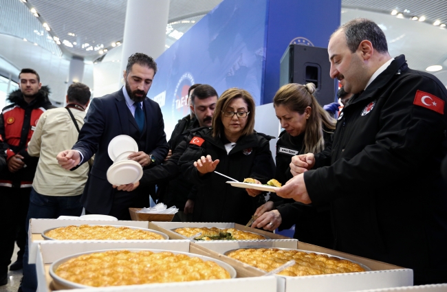 4. Ulusal Antarktika Bilim Seferi için ekip yola çıktı