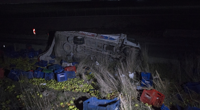 Ankara'da yolcu otobüsüyle kamyon çarpıştı