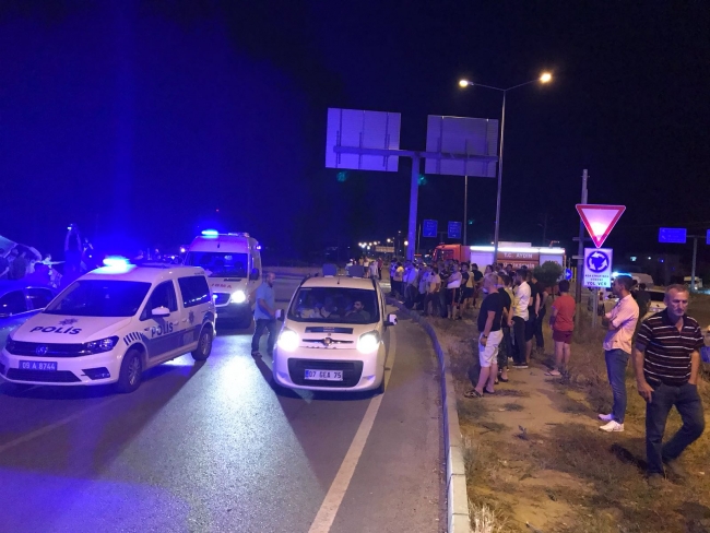 Aydın'da yolcu otobüsü devrildi: 45 yaralı