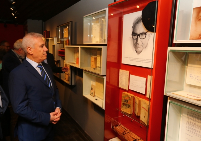 Bursa'da Edebiyat Müzesi kapılarını açtı