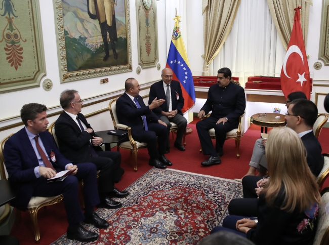 Dışişleri Bakanı Çavuşoğlu, Venezuela Devlet Başkanı Maduro ile görüştü