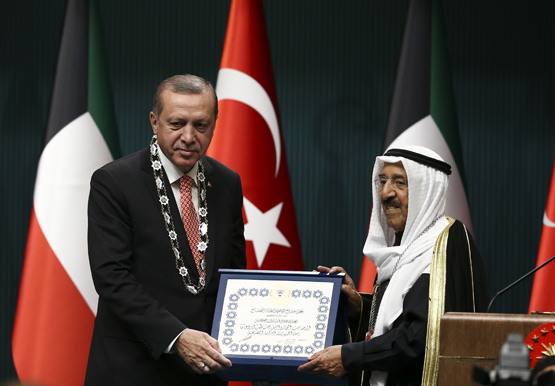 Kuveyt Emiri el Sabah'a Devlet Nişanı