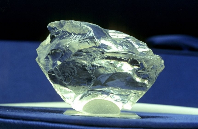 10 katrilyon ton elmas keşfedildi