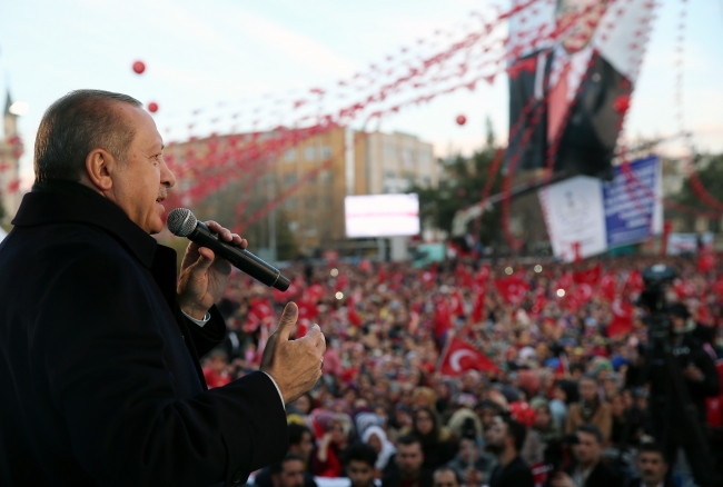 Cumhurbaşkanı Recep Tayyip Erdoğan: Sınırlarımızın dibinde terör yuvaları kurulmasına izin vermeyeceğiz