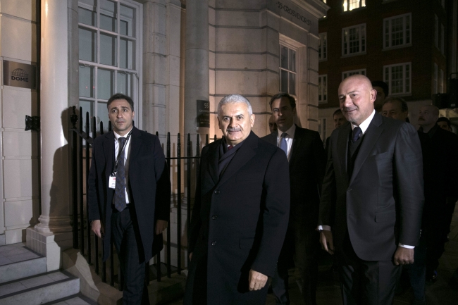 Başbakan Yıldırım Londra'daki ilk Türk sermayeli yatırım bankasının açılışını yaptı