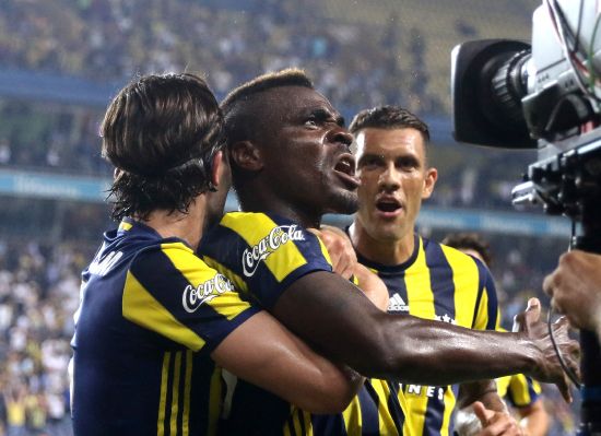 Fenerbahçe rövanş için avantaj elde etti