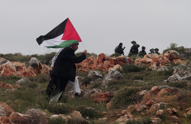 Kuveyt: İsrail'in Filistinlilere karşı "vahşi" saldırılarını kınıyoruz