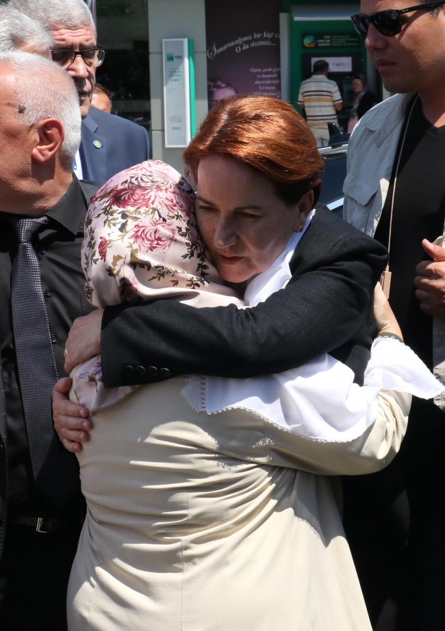 İyi Parti Milletvekili Adayı İbrahim Özyer'in cenazesi defnedildi