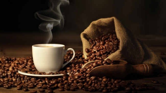 Sabahları kahve içmek sağlığa zararlı mı?
