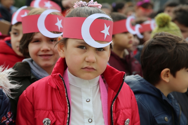Miniklerden Zeytin Dalı Harekatı'ndaki Mehmetçiğe moral mektubu