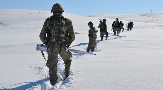 Mehmetçik köylüler için seferber oldu
