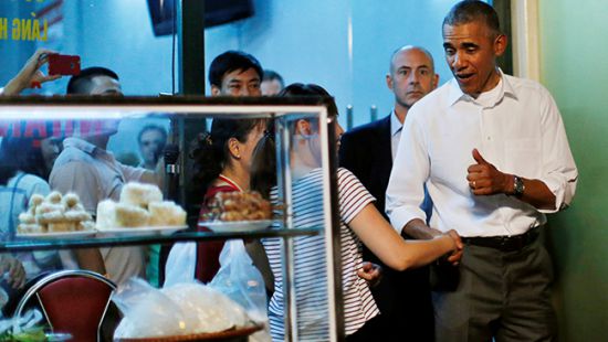 Obama'nın Vietnam ziyaretinde tarihi adım