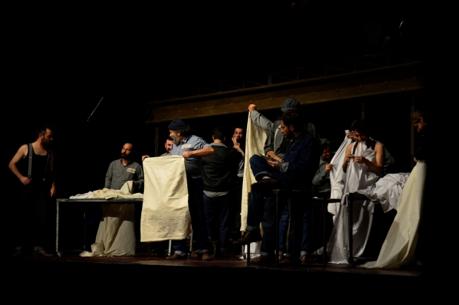 "Esaretin Bedeli" oyunu Bursa'da sahnelendi