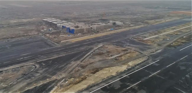Üçüncü Havalimanı'nın biten pisti havadan görüntülendi