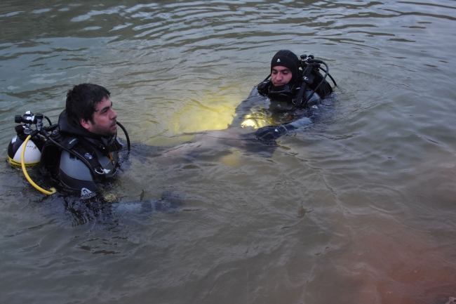 Konya'da serinlemek için gölete giren iki suriyeli genç boğuldu