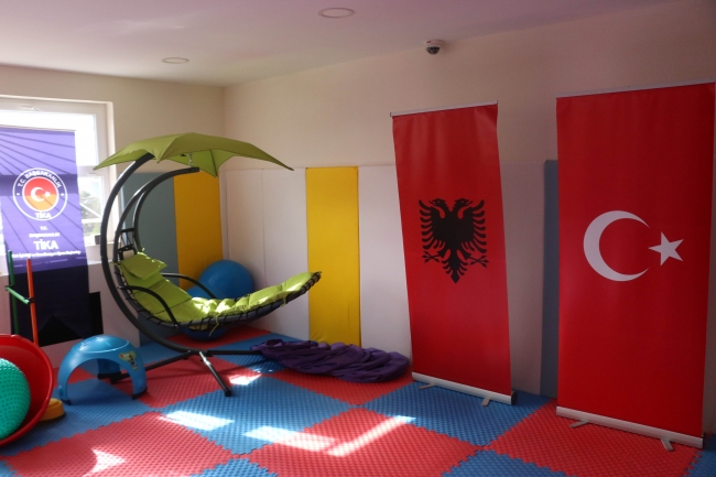 TİKA'dan Arnavutluk'taki engelli çocuklara destek