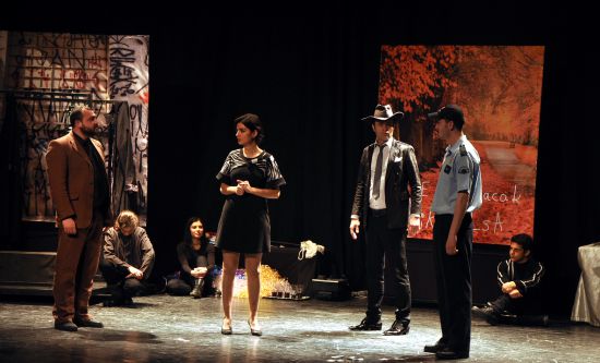 Eskişehir'de "Uyuşturucu Ölümdür" oyunu sahnelendi