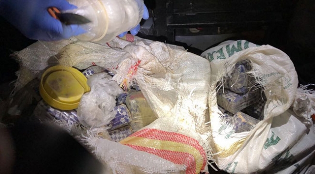 Van'da uyuşturucu operasyonları: 2 gözaltı