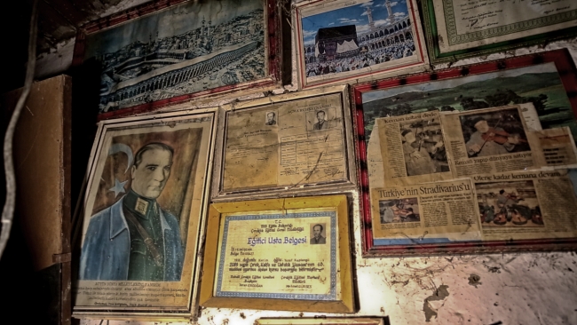 Ahşabı aşkla kemana dönüştüren Yusuf dede