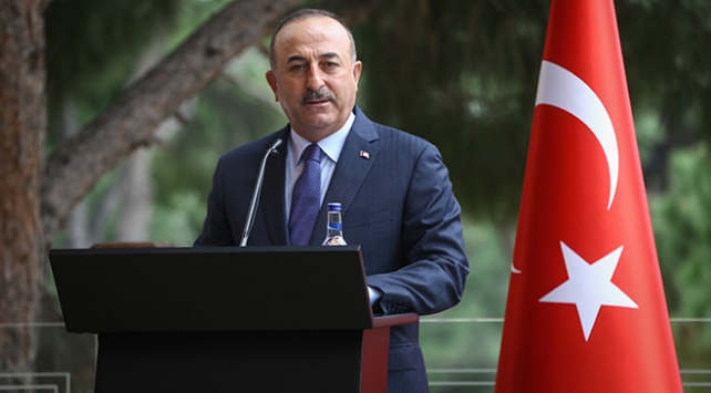 Dışişleri Bakanı Çavuşoğlu: Esed, YPG/PKKyı korumak için girerse bizi durduramazlar