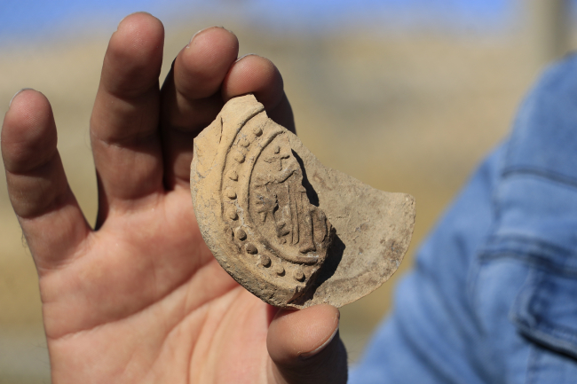 Dara Antik Kenti'nde 1400 yıllık ampulla bulundu