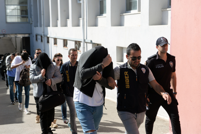 Dolandırıcılar matkap yerine kirli tişört gönderdi