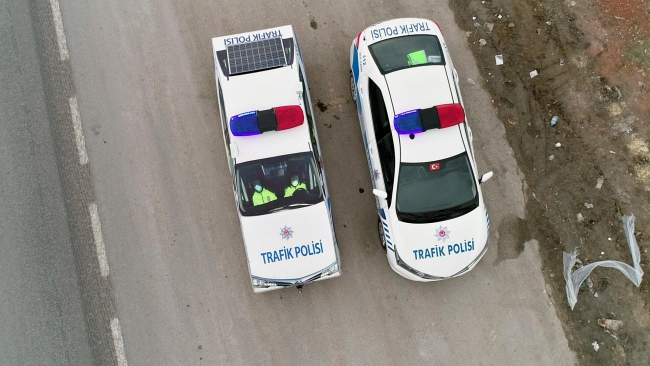 Üç boyutlu maket polis aracı hız ve kaza oranlarını azaltmayı amaçlıyor