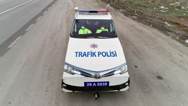 Üç boyutlu maket polis aracı hız ve kaza oranlarını azaltmayı amaçlıyor
