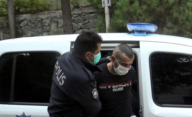 Yolcusu olduğu taksiyi çaldı, 3 gün uyuşturucu sattı