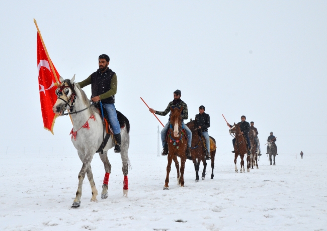 Kars'ta "Kar üstünde cirit"e davet