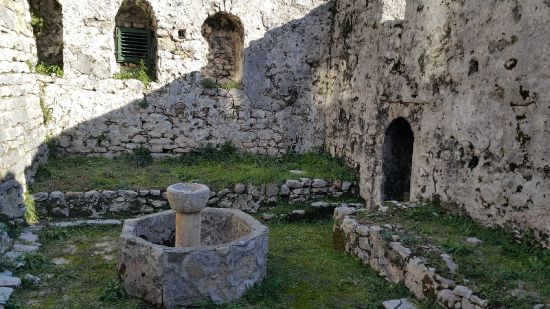 TİKA, Karadağ'daki Osmanlı hamamını restore ediyor