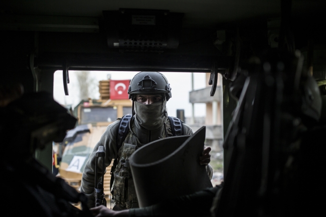 30 terörist etkisiz hale getirildi