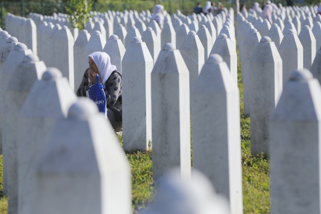 Yüzyılın en büyük insanlık trajedisi: Srebrenitsa soykırımı