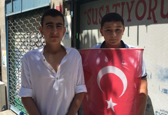 'Darbeciler hayallerimizi aldı'