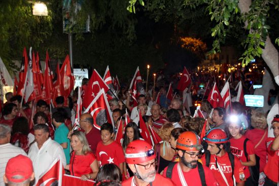 Zafer Bayramı tüm yurtta kutlandı