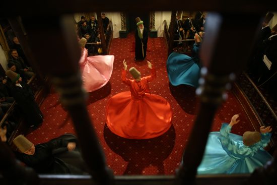 Eller semaya İstanbul şehitleri için açıldı