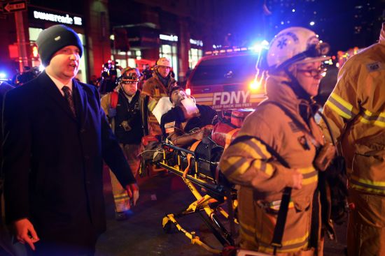 ABD'de yangın: 24 kişi yaralandı