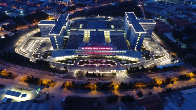 Başbakan Yıldırım: AK Parti geldi, söz verdi, yaptı