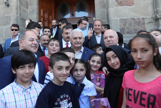 Başbakan Yıldırım: Gideceğin yer çıkmaz sokaktır