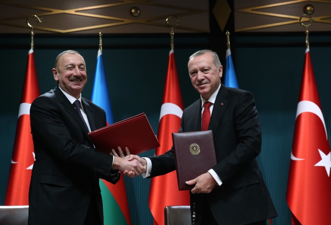 Azerbaycan Cumhurbaşkanı Aliyev Ankara'da
