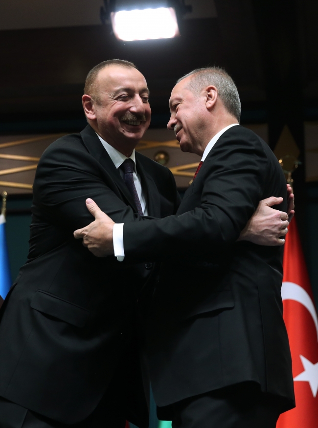 Azerbaycan Cumhurbaşkanı Aliyev Ankara'da