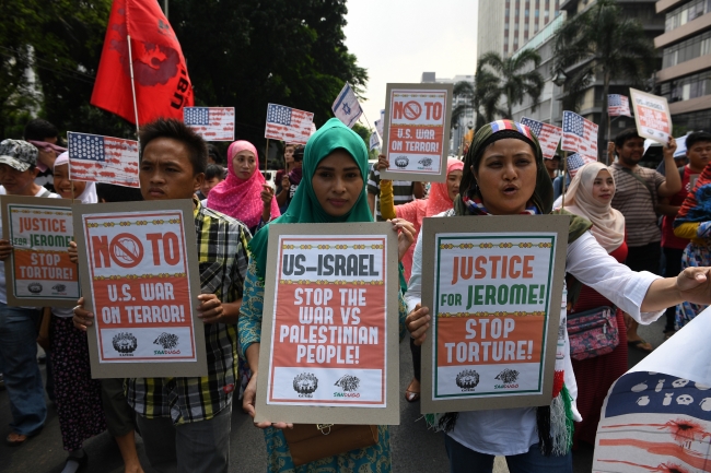 Filipinler'de İsrail ve ABD protestosu